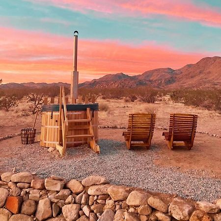 1 Minute To Joshua Tree National Park, Hot Tub, Stars, Private - The Wkndr Villa Twentynine Palms Exterior photo