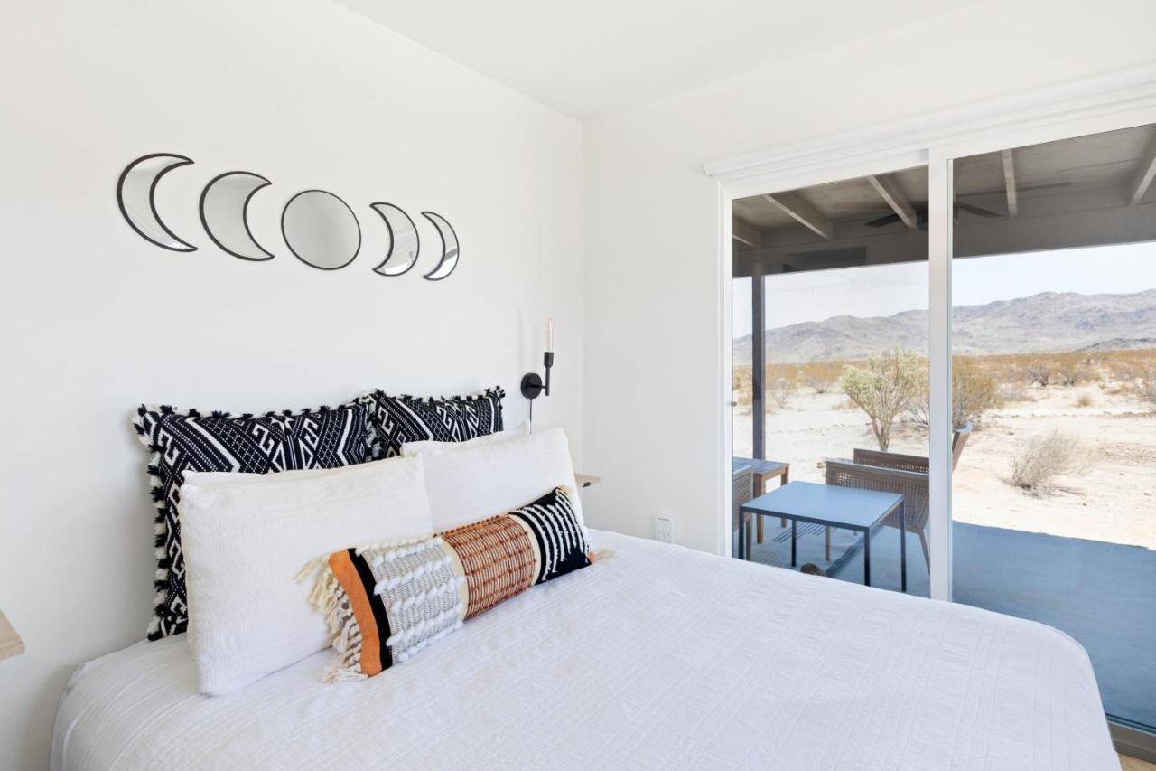 1 Minute To Joshua Tree National Park, Hot Tub, Stars, Private - The Wkndr Villa Twentynine Palms Exterior photo